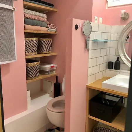 Appartement Makalina - Mini Loft A Menilmontant *